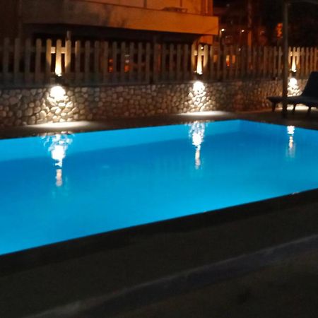 Hotel Villa Ruci Ksamil Extérieur photo